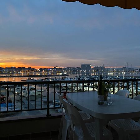 Precioso Apartamento En Primera Linea De Mar L' Escala Dış mekan fotoğraf